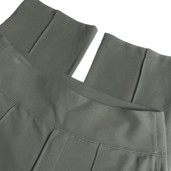 Athleta Pants - Athleta 10 Eastbound Straight Pant Zip Pocket Seagrass Green